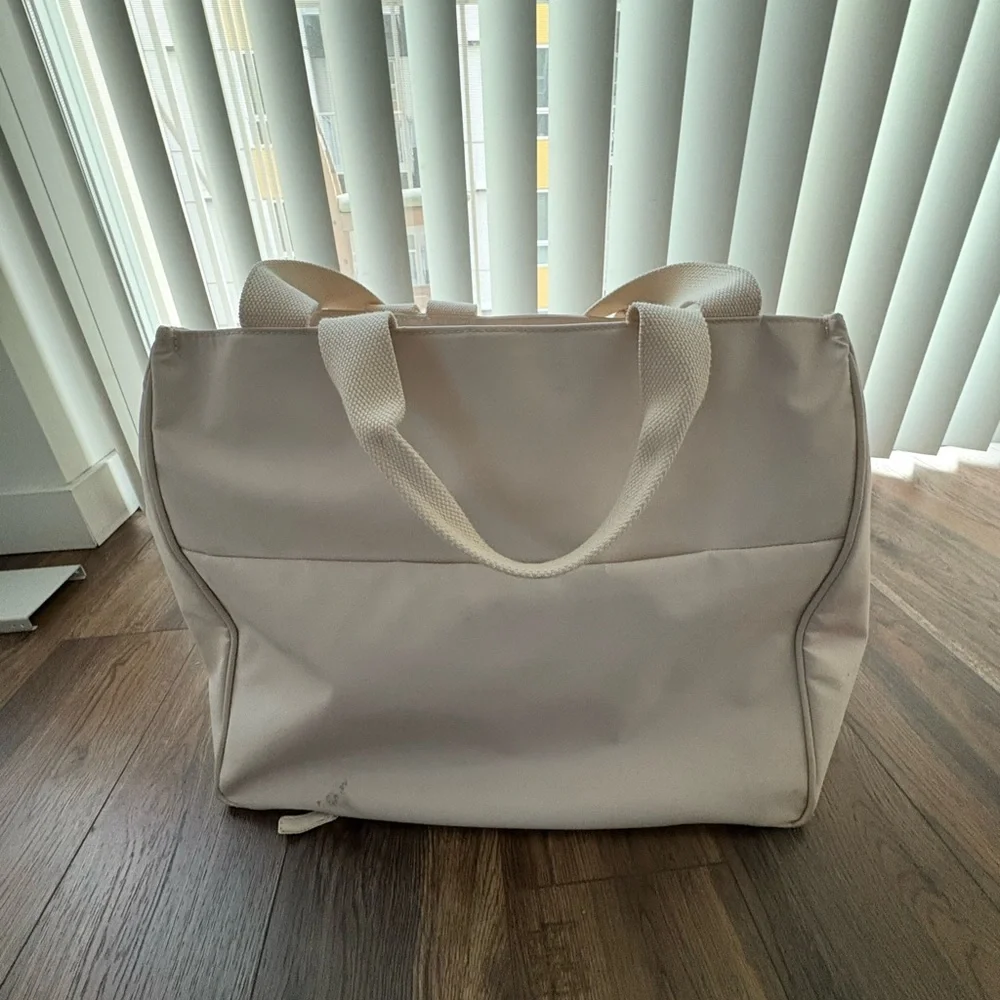 Béis The Easy to West Tote in Beige - Picture 7 of 10